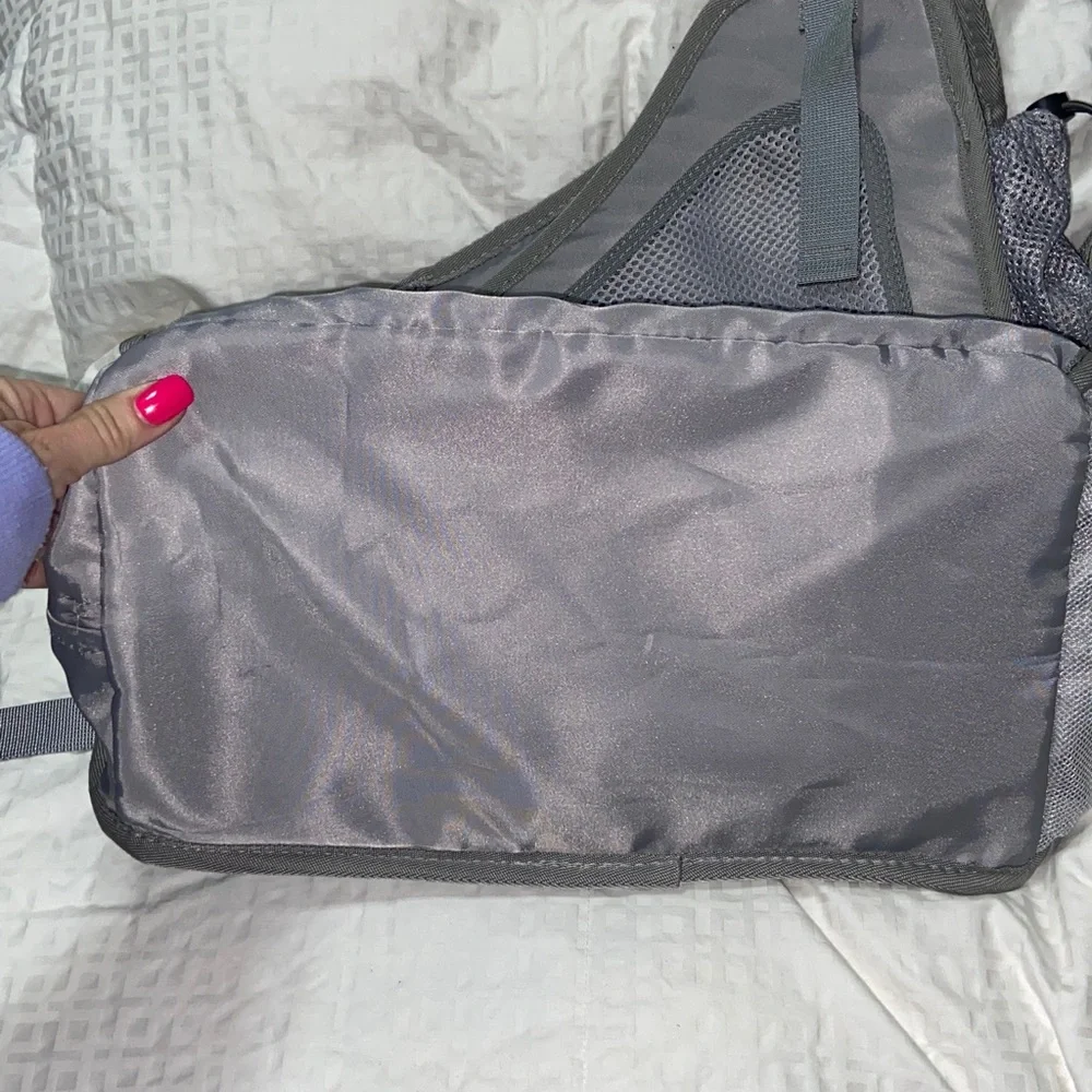 Nwot SLOWTON Pet Dog Sling Carrier, Hands Free Hard Bottom Papoose Small Animal